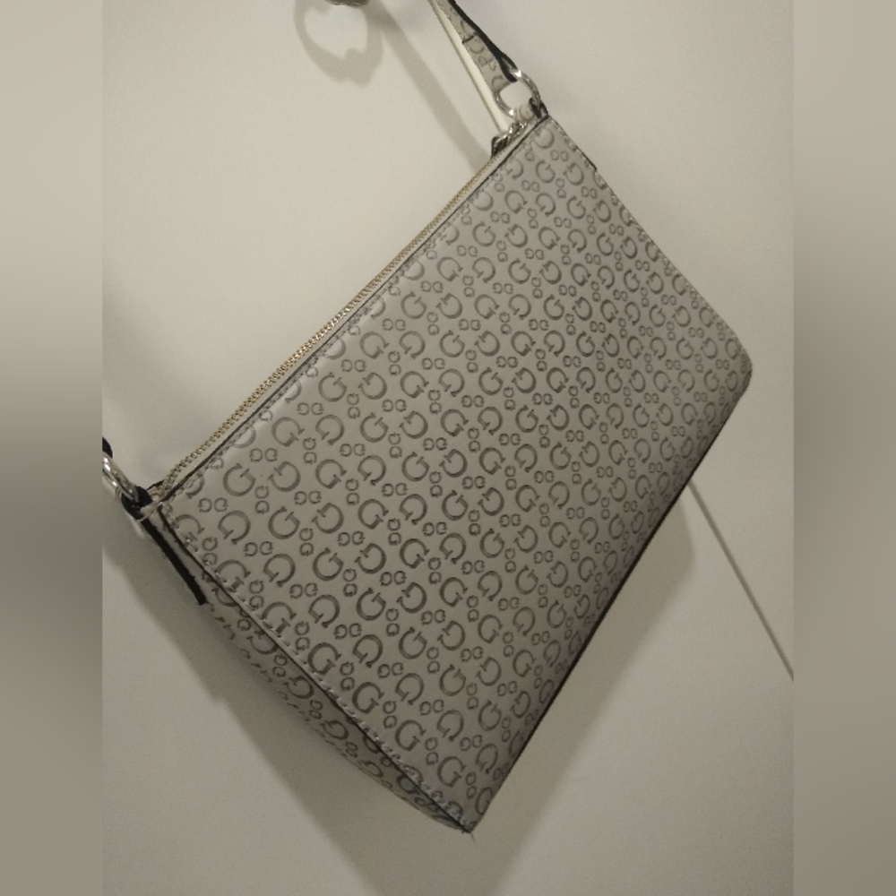 New Guess Shoulder Crossbody Purse, 8" H by 11" Length - Picture 4 of 14